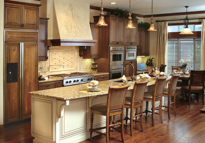 Belvedere Kitchen: Hazelnut finish with Chocolate glaze; island is Maple in Creme Brule paint