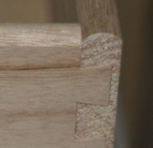 Drawer dovetailed corner